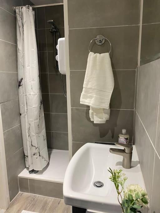 Cosy Studio Apartment Waterlooville Ngoại thất bức ảnh