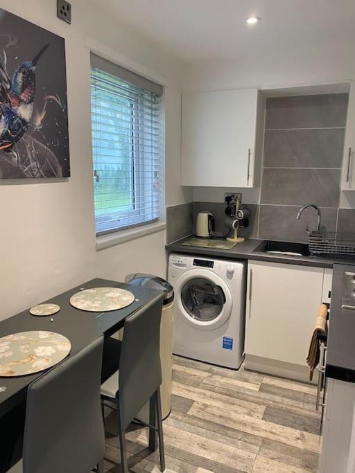 Cosy Studio Apartment Waterlooville Ngoại thất bức ảnh